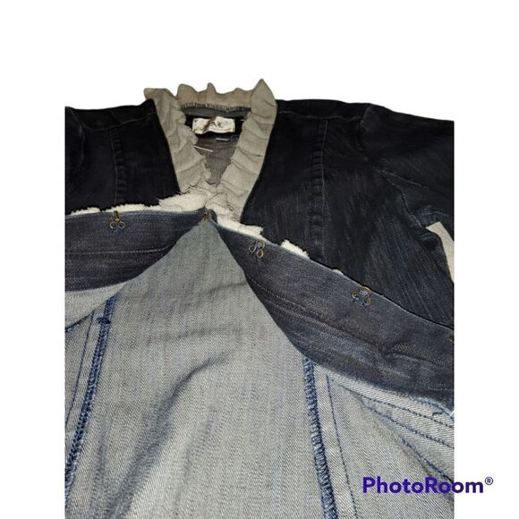 Live a Little Blue Denim Jean Jacket Ruffles Size Small - Picture 6 of 7